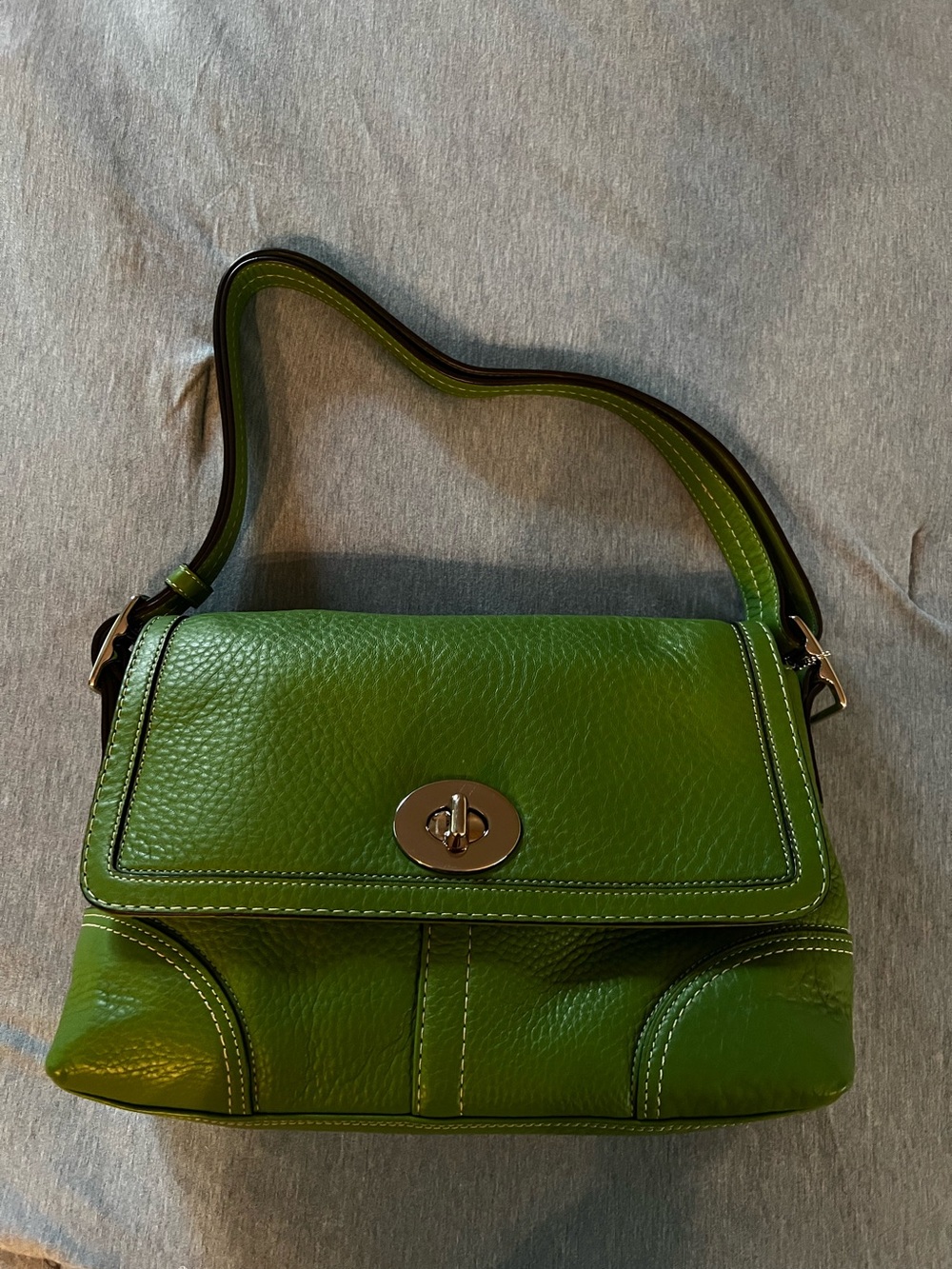 COACH Hampton Flap Green Pebbled Leather Shoulder Bag F13085